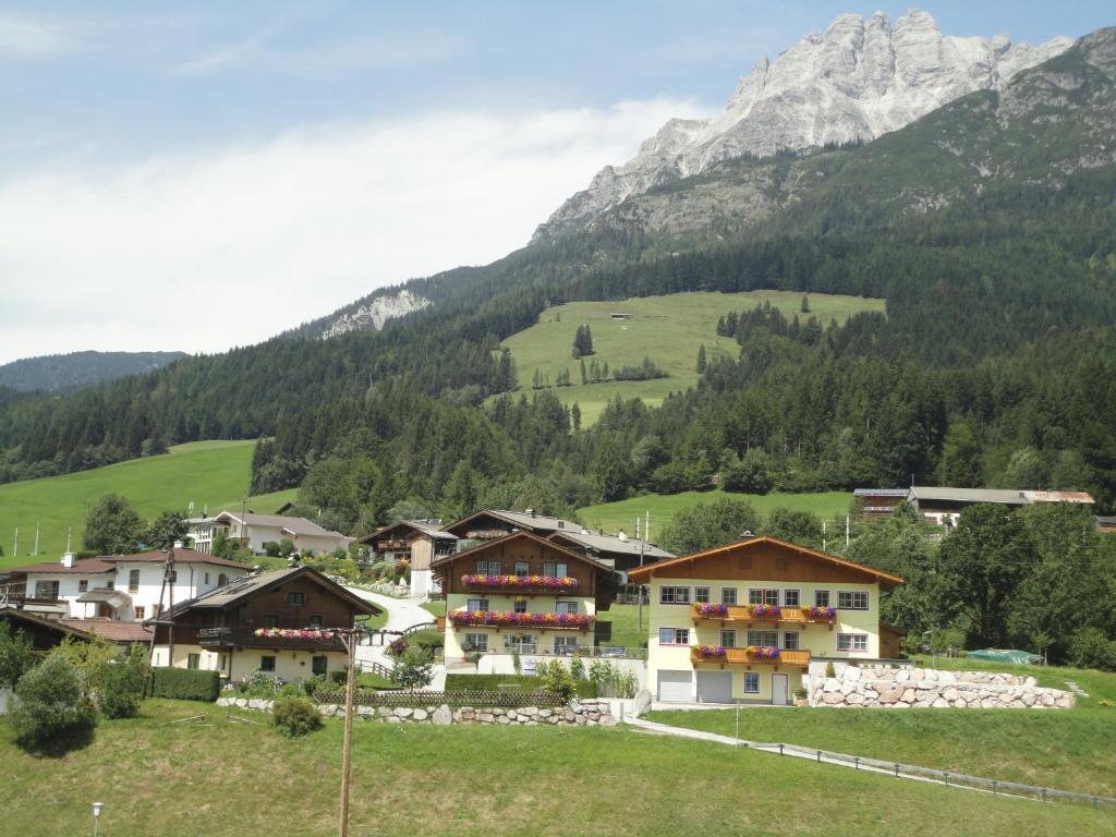 Gasthof Brentwirt Pensjonat Leogang Zewnętrze zdjęcie
